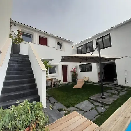 Covil's Haus * 페니케