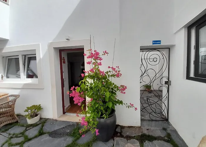 Covil's Haus * Пениши